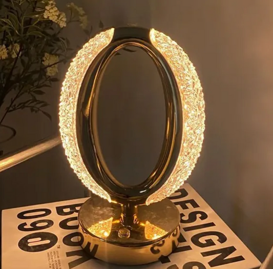 Compromiso de diamantes - Luminaria elegante para velador